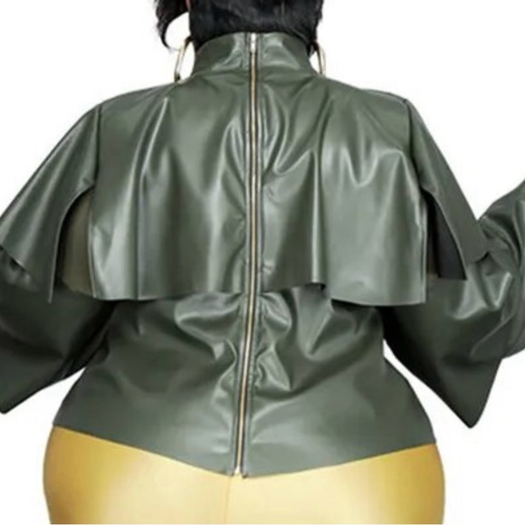 NWT - 🖤 Faux leather, zippered back shirt will have heads turning! 🖤 - Picture 2 of 2